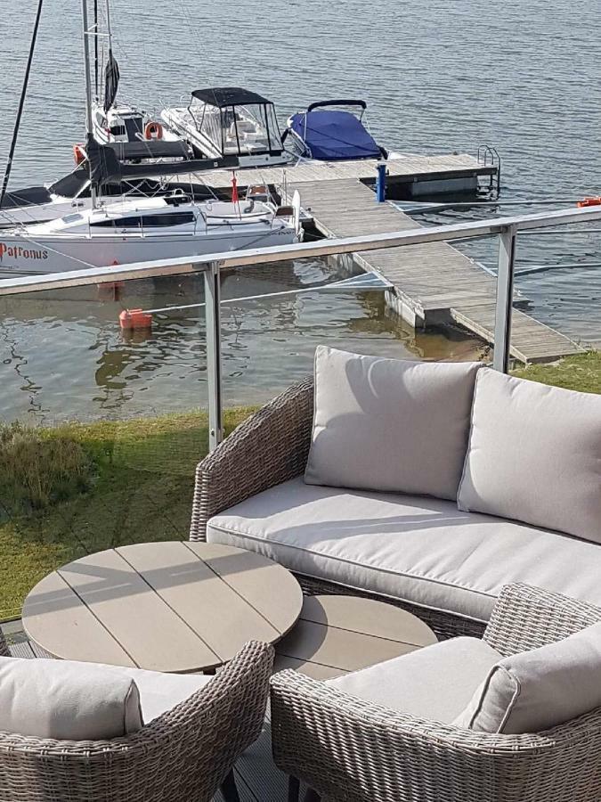 Appartement Apartament Z Widokiem Na Jezioro à Rydzewo Extérieur photo